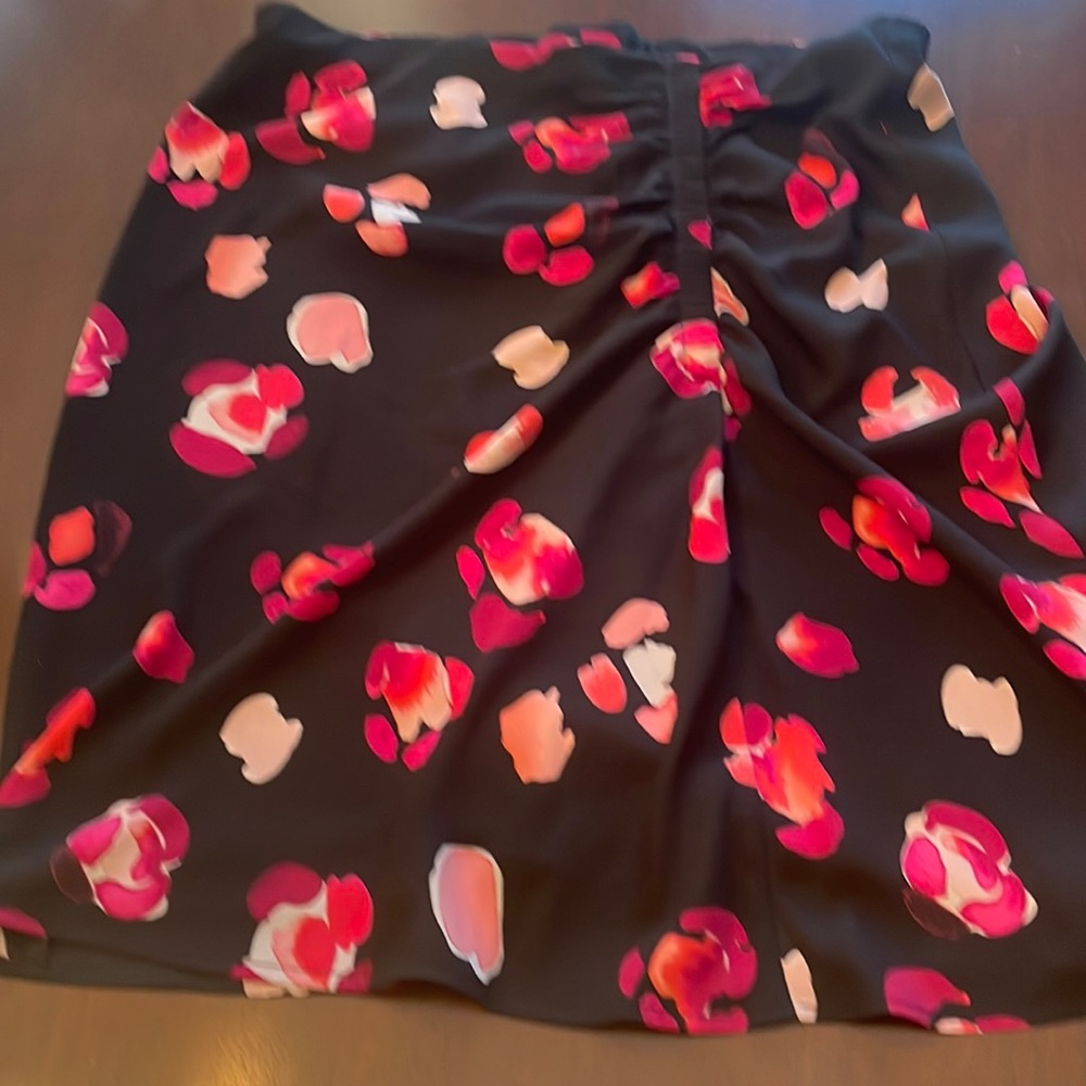 Petal skirt